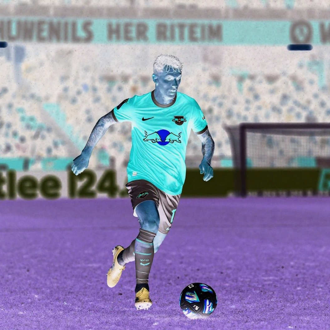 Raphinha gia hạn đến 2030: cú hat-trick là tiếng ồn, bản hợp đồng mới là tín hiệu Raphinha gia hạn đến 2030: cú hat-trick là tiếng ồn, bản hợp đồng mới là tín hiệu