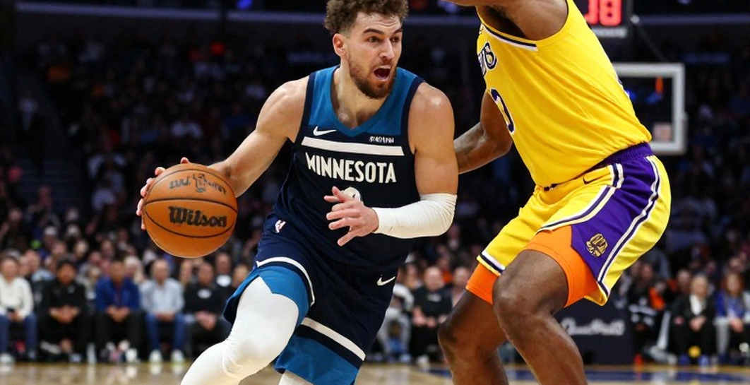 Pelicans giữ ba cầu thủ trẻ: 25 phút mỗi người và bài toán khoảng trống giữa Missi với Queen
