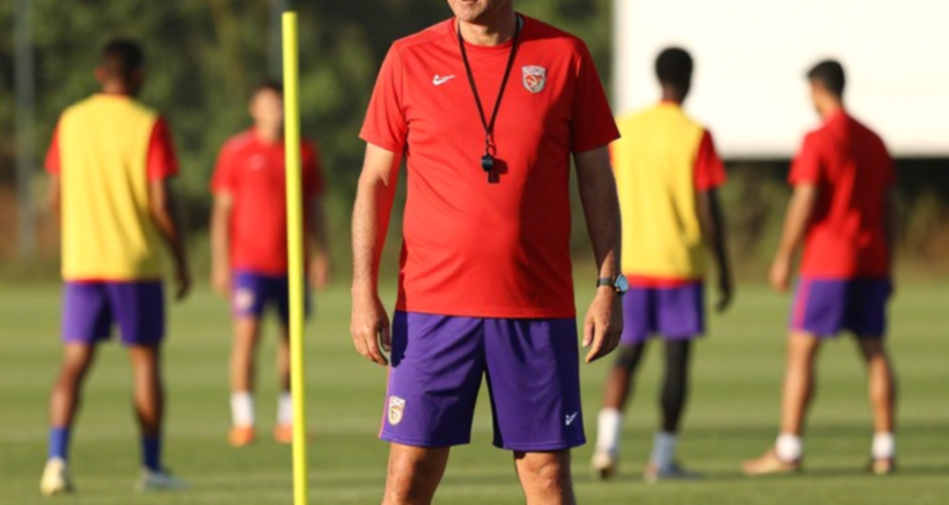 Cruz Azul: 14 cầu thủ ghi bàn và giới hạn của một phép đếm