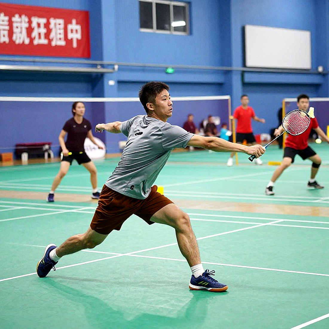 Asian Games: Nguyễn Thùy Linh lấy một set từ tay số 4 thế giới, Nguyễn Hải Đăng và bài học từ Kunlavut Vitidsarn