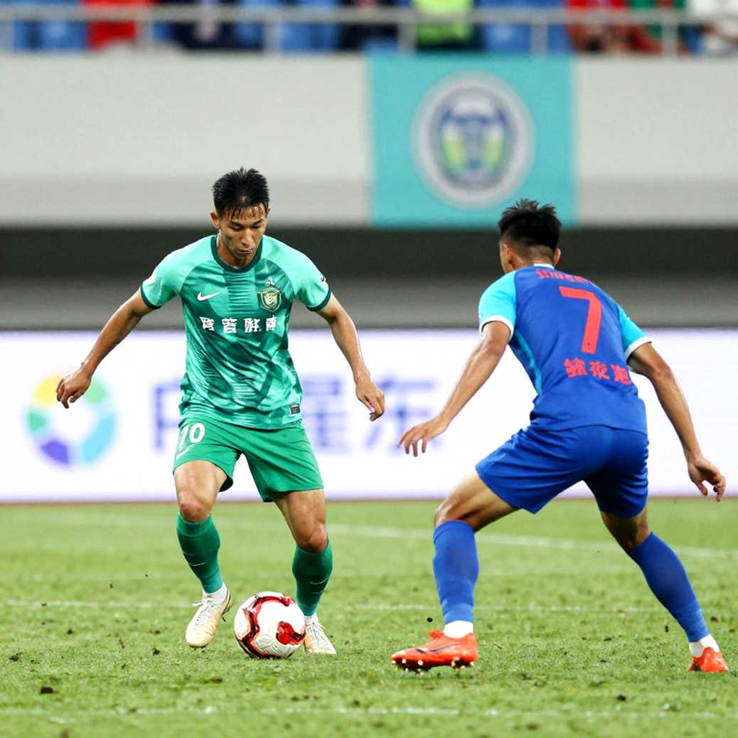 Một bữa tiệc bị dán nhãn bóng đá: Aldo de Nigris và lỗ hổng phân loại đang ăn mòn ngành tin thể thao