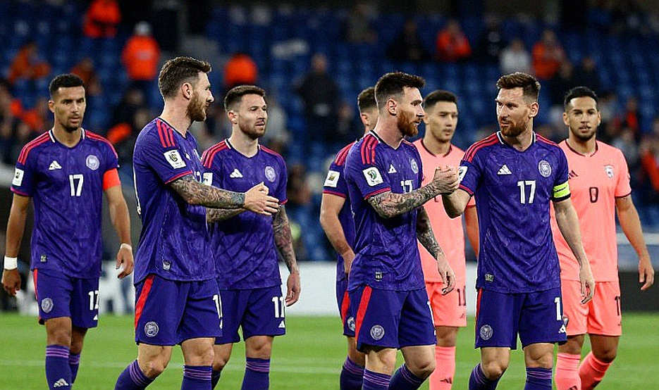 Ba trung vệ ở V.League 2026/26: lợi thế số đông và cái giá ở tuyến giữa