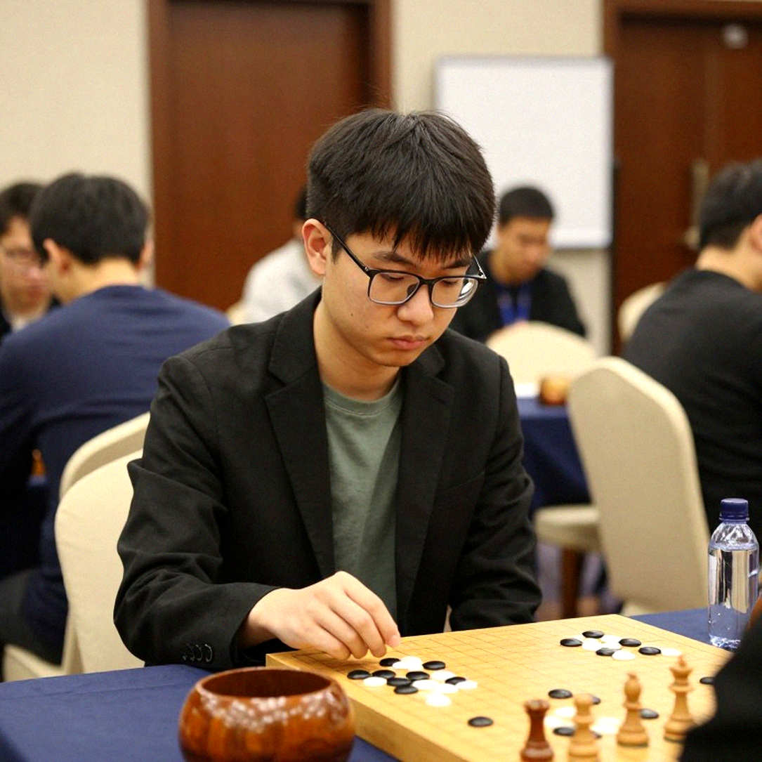 Bàn cờ trống ở Sinquefield: Khi cờ vua học cách tin vào dữ liệu