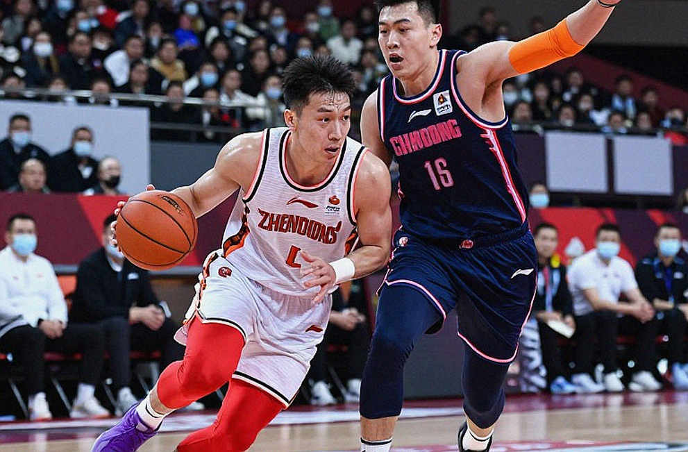 Beşiktaş và 13 năm trở lại EuroLeague: Alimpijevic xây hệ thống từ 10 tân binh