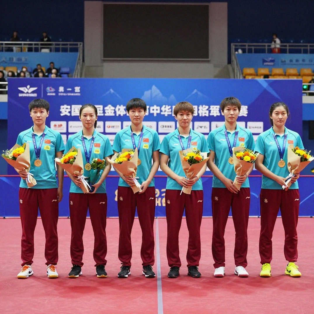 Lê Giang Patrik: di sản được viết từ phía sau khung thành Lê Giang Patrik: di sản được viết từ phía sau khung thành